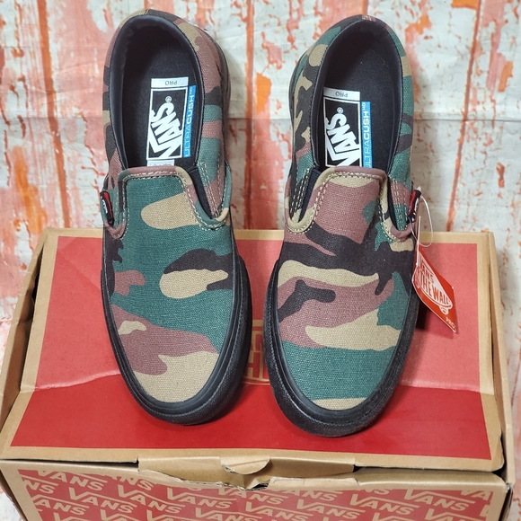 vans slip on pro camo